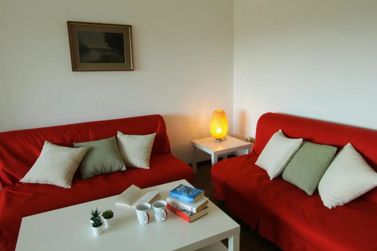 Apartment Appartamento Anna Desenzano del Garda