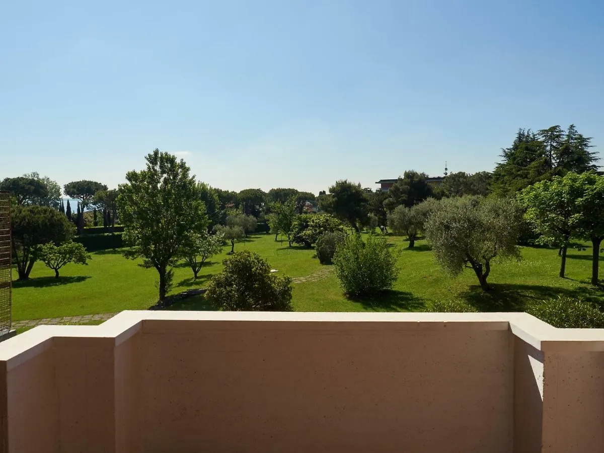 Apartment Appartamento Anna Desenzano del Garda