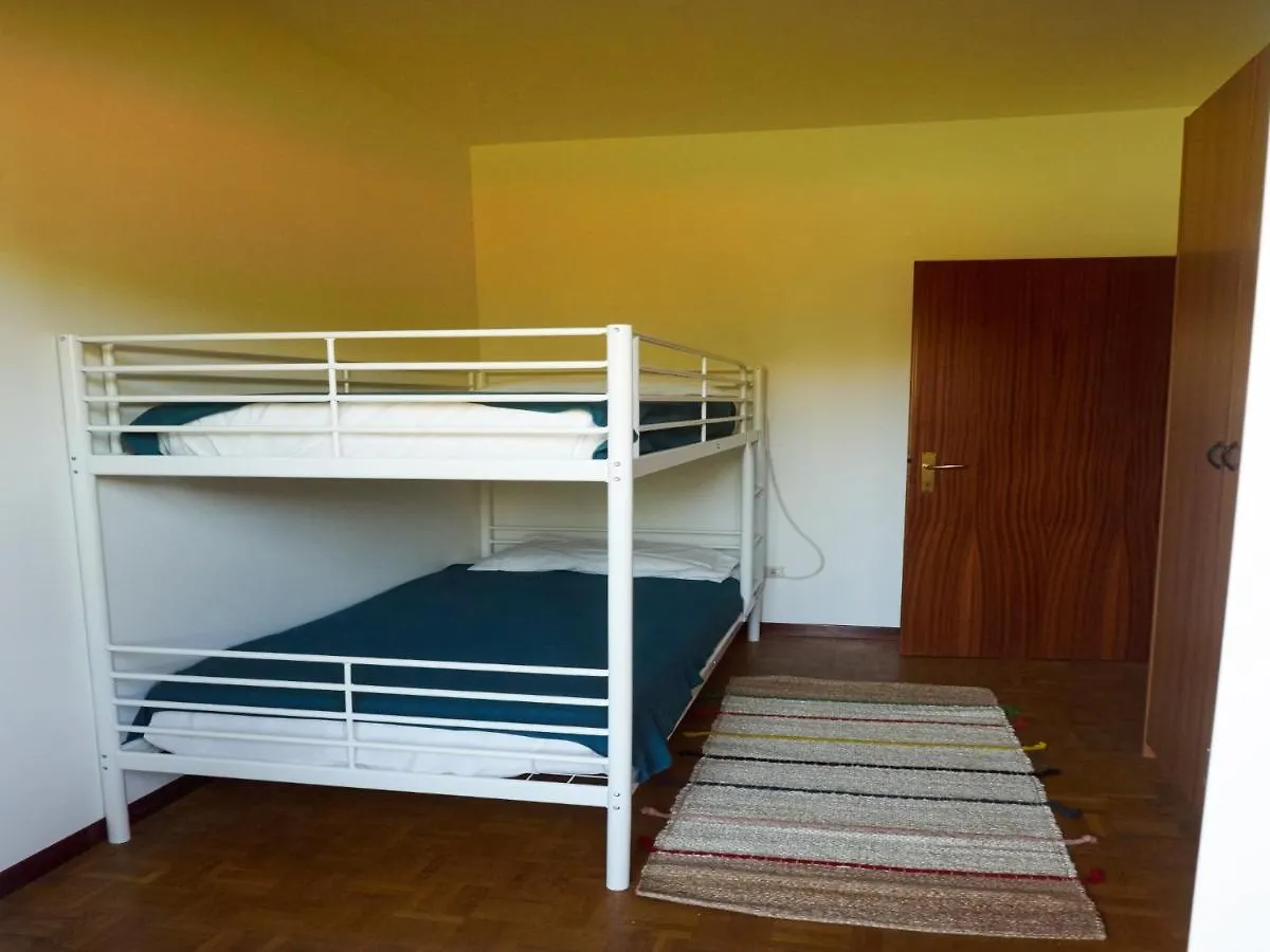 Appartamento Anna Desenzano del Garda 0*,  Italy